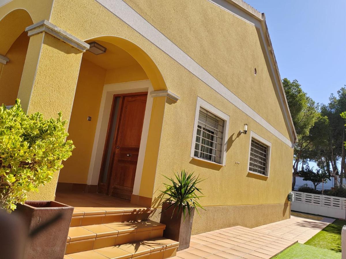 Villa Genis Calafell Eksteriør bilde